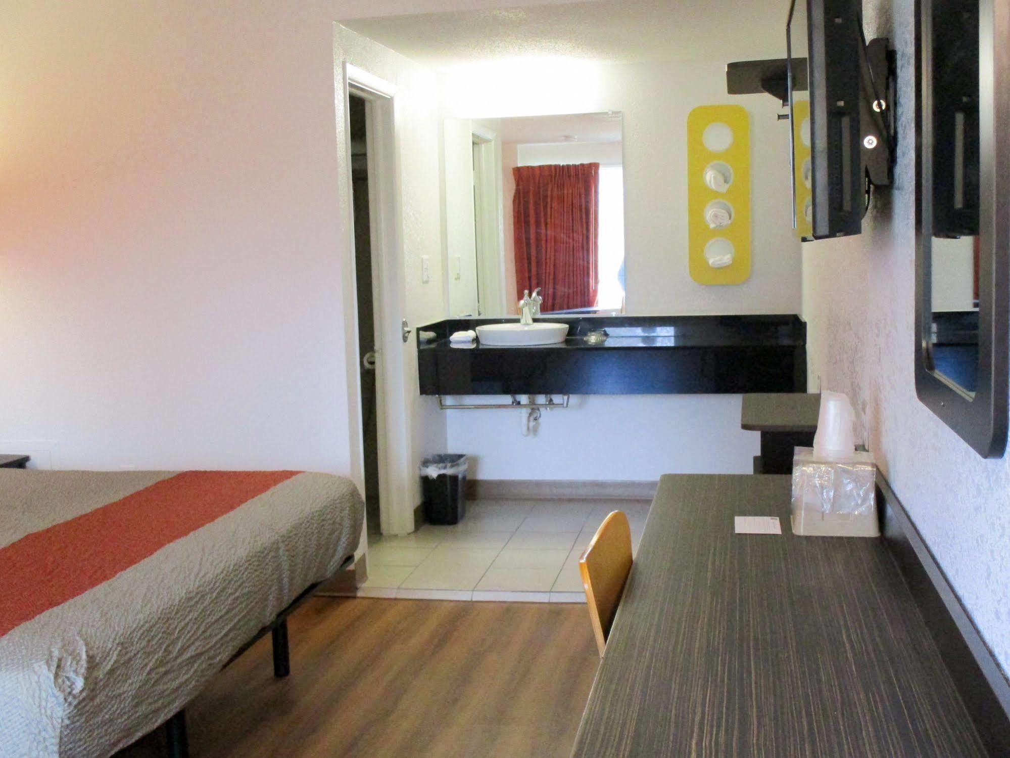 Motel 6-Schenectady, Ny ภายนอก รูปภาพ